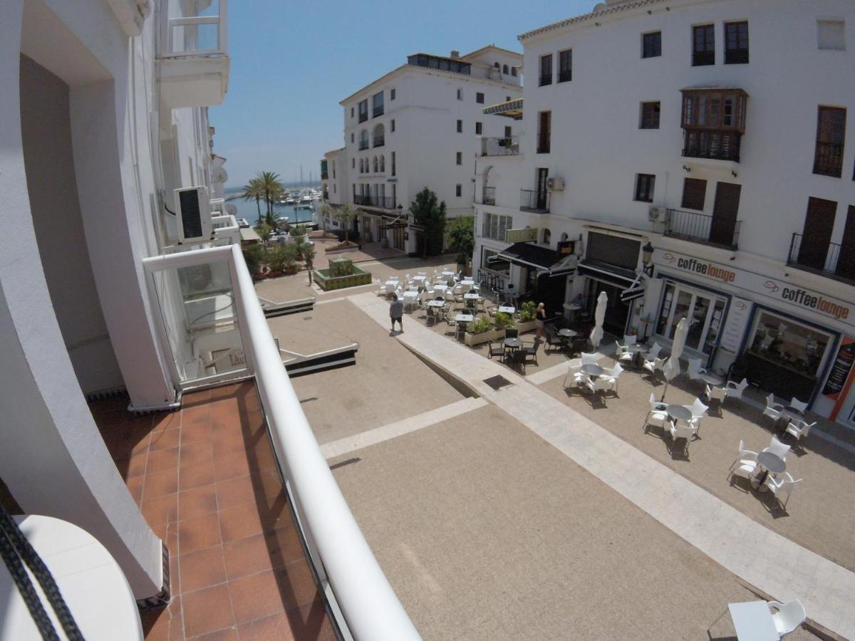 Duquesa Harbour Club Aparthotel มานิลบา ภายนอก รูปภาพ