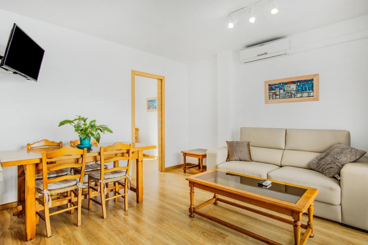 Duquesa Harbour Club Aparthotel มานิลบา ภายนอก รูปภาพ