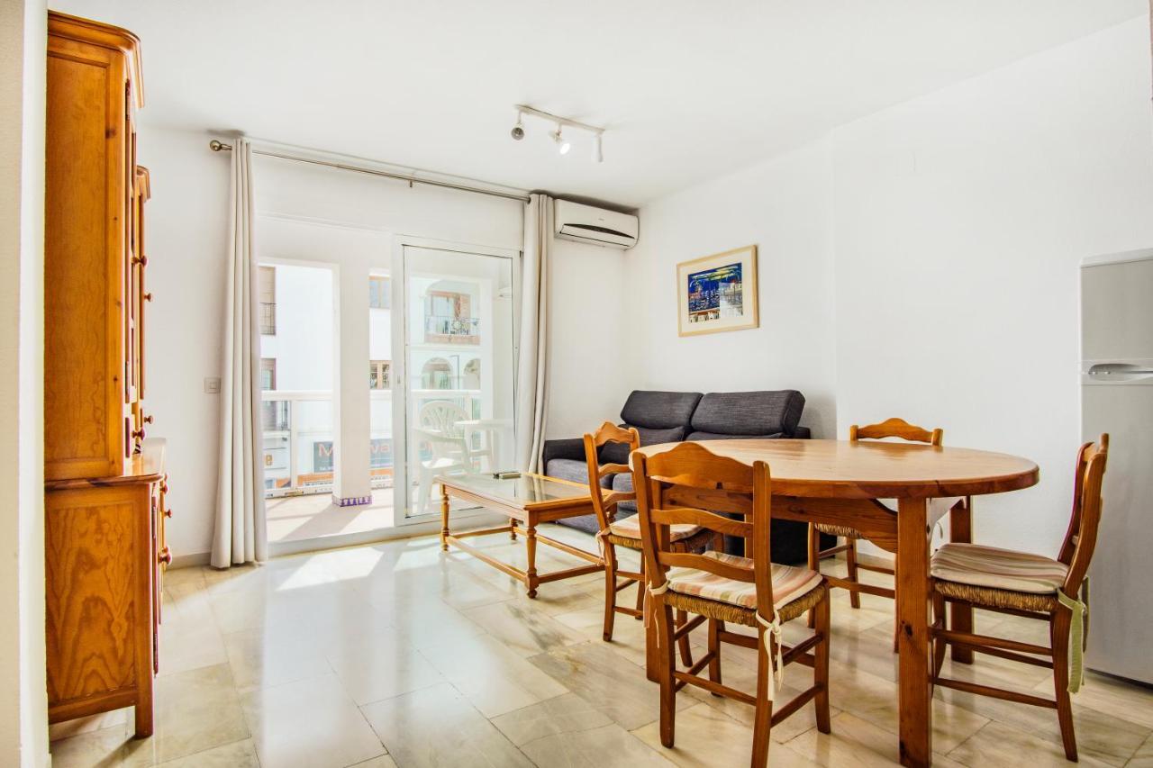 Duquesa Harbour Club Aparthotel มานิลบา ภายนอก รูปภาพ